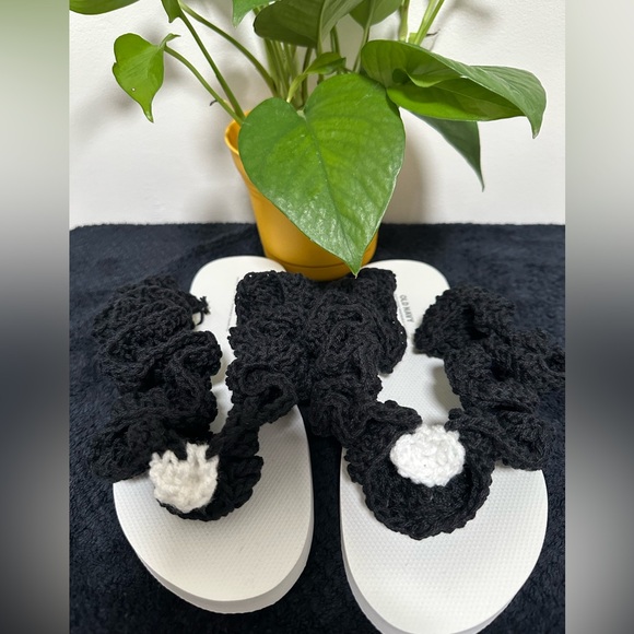 Fancy Flip Flops - Picture 2 of 2